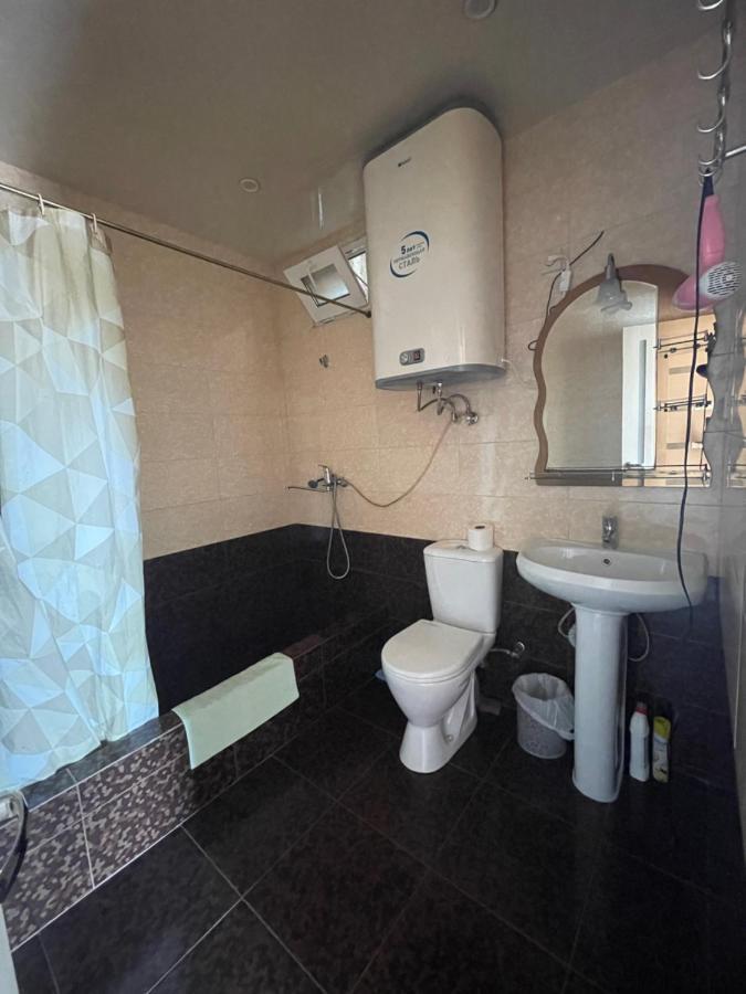 Гостевой Дом На Гечба Hotel Gagra Exterior photo